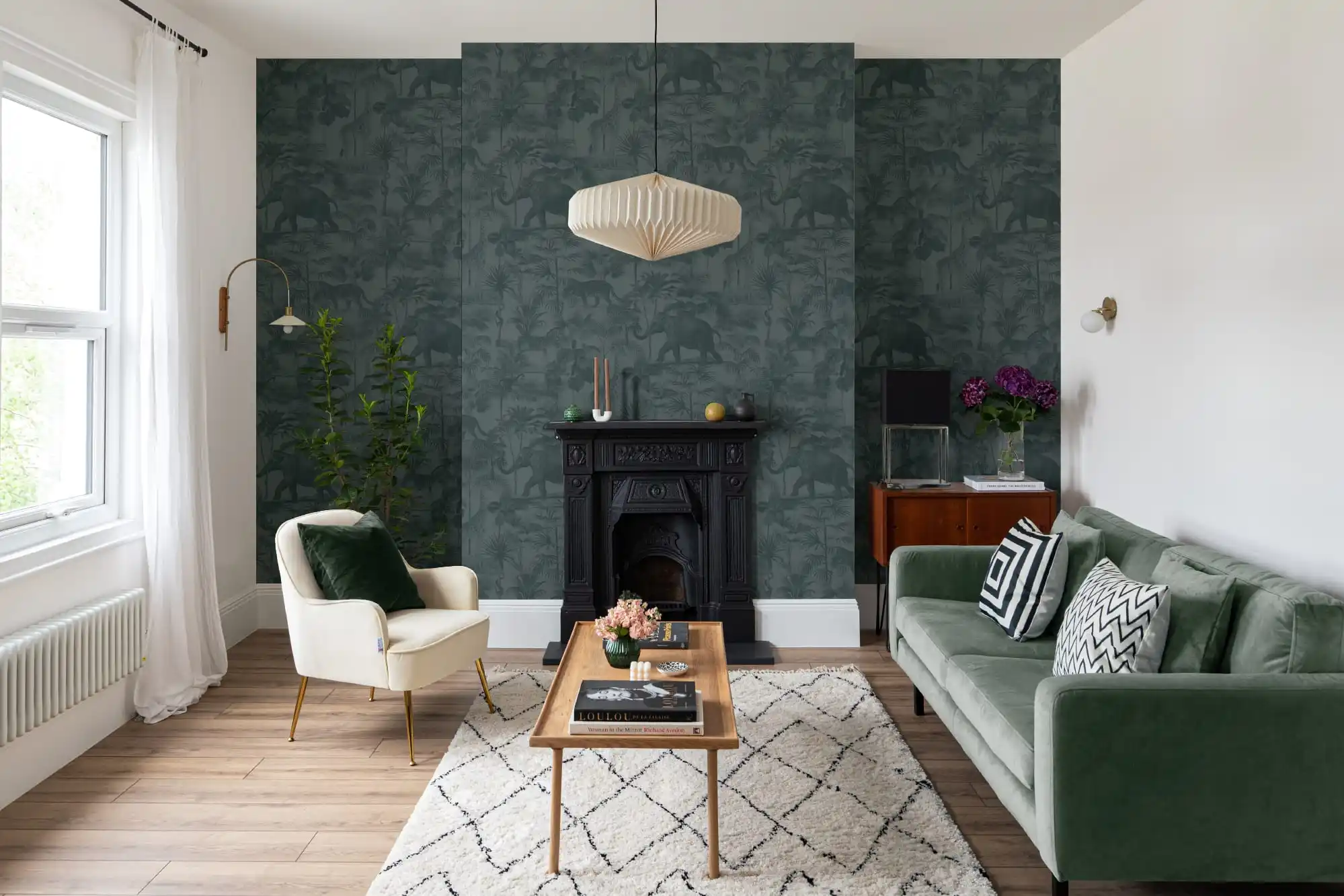 Beautiful room with wallpaper